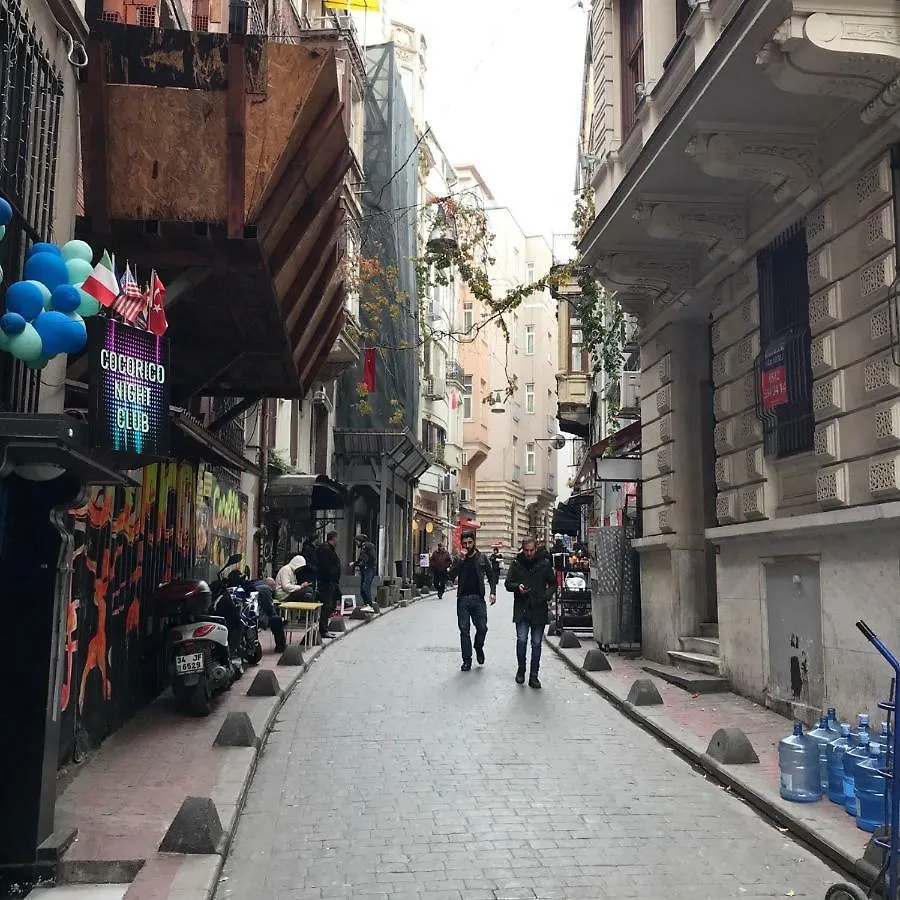 My Sweet Home Near İstıklal Street İstanbul